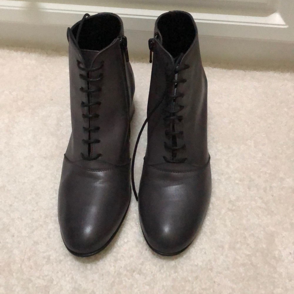Avitto Italian Leather Handmade booties